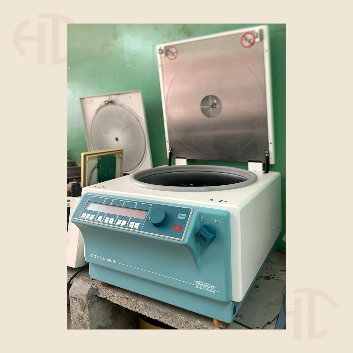 Hettich ROTINA 46 S Centrifuge view 2