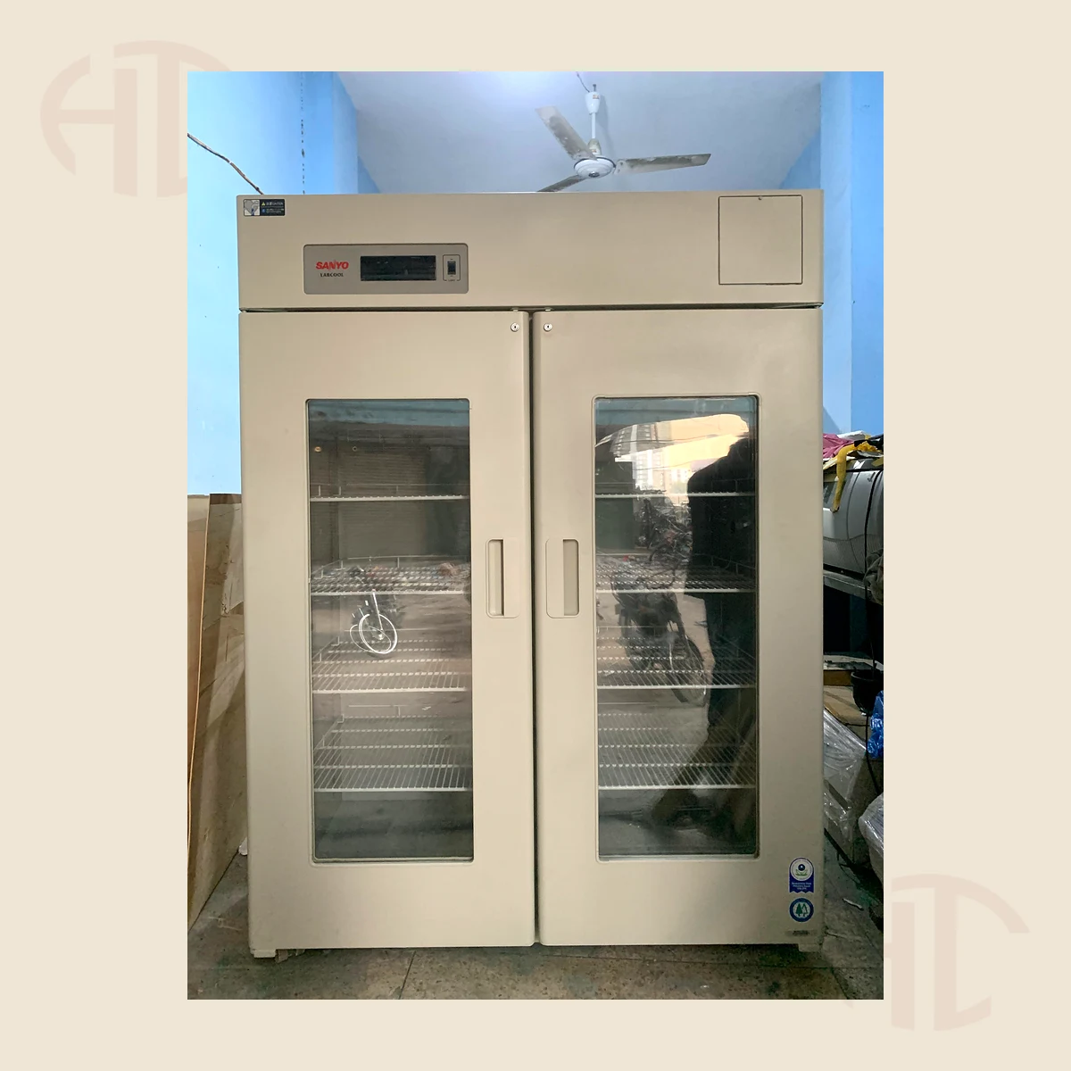 Sanyo Glass-Door Laboratory Refrigerators (Available Inventory) view 2