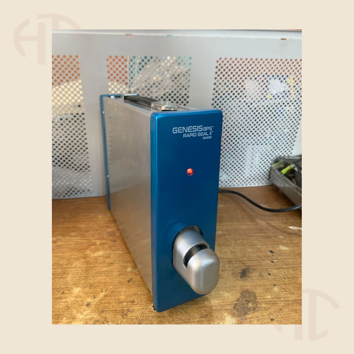 Genesis Rapid Seal II SE640 Portable Tube Sealer view 2
