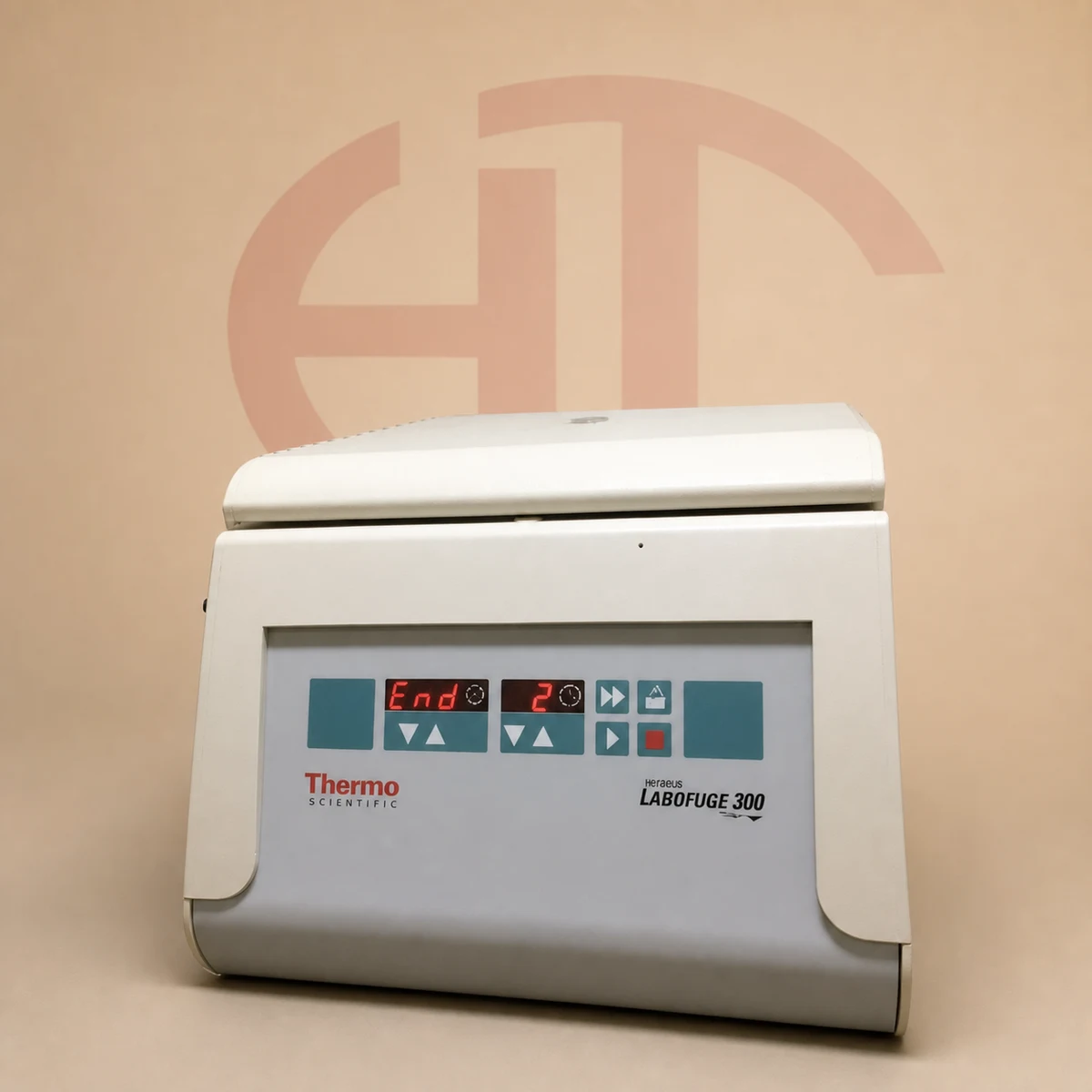 Thermo Scientific Heraeus Labofuge 300 Centrifuge