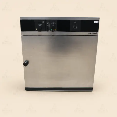 Memmert BE 500 Natural-Convection Incubator