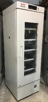 Blood Bank Refrigerator Sanyo MBR-304 DR
